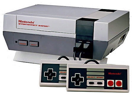  Famicom (NES)