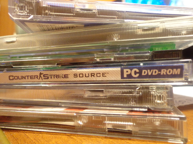 DVD-ROM